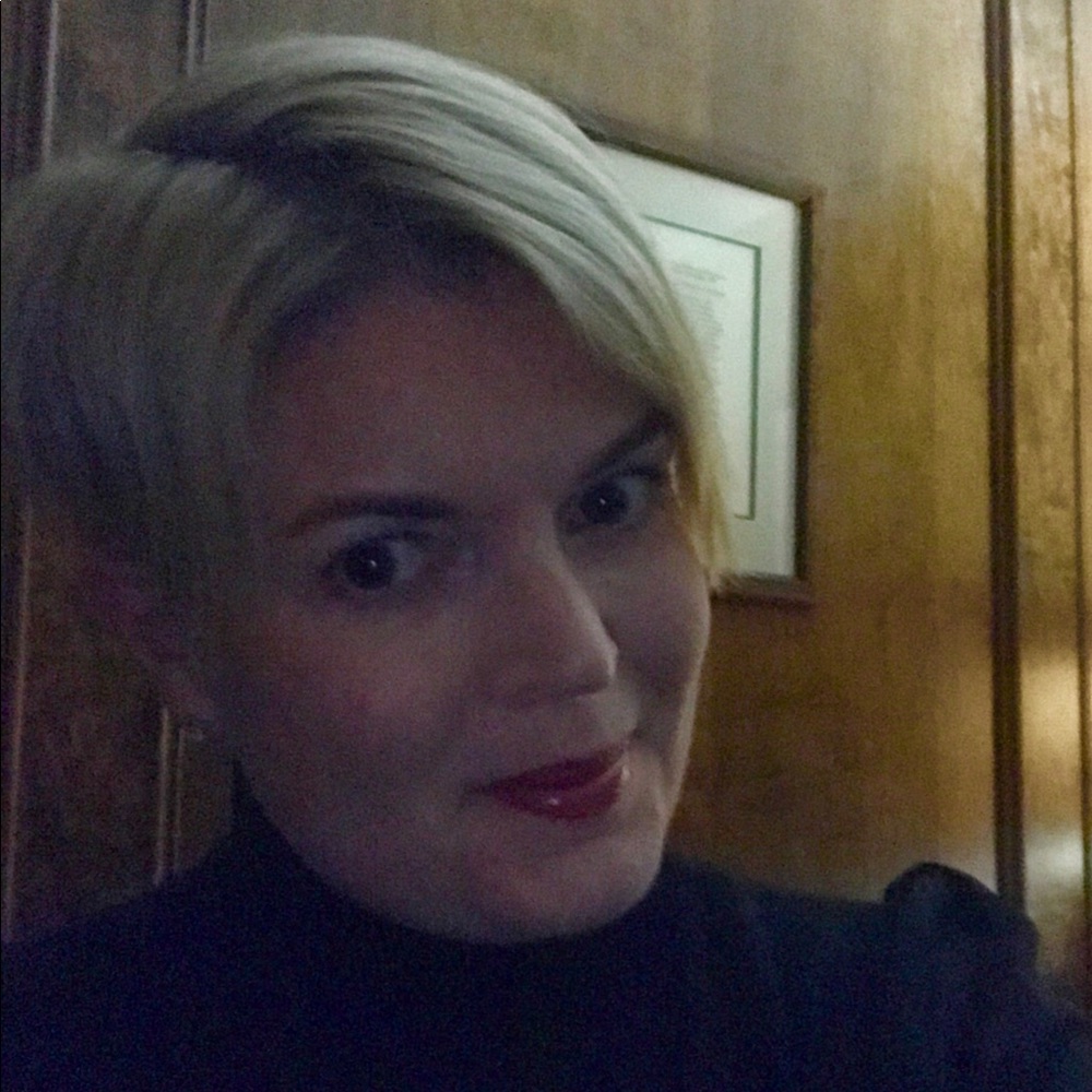 Meet your Posher, Kelly